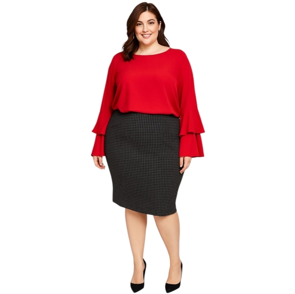 Truth NYC Women's Plus Size Red Bell Sleeve Blouse Size 2X - Picture 1 of 5
